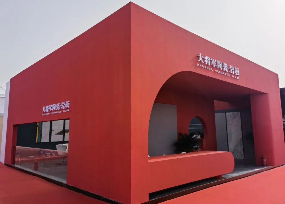 焦點！大將軍驚艷亮相雄安德維斯建博會，流量爆棚引圍觀！(圖2)