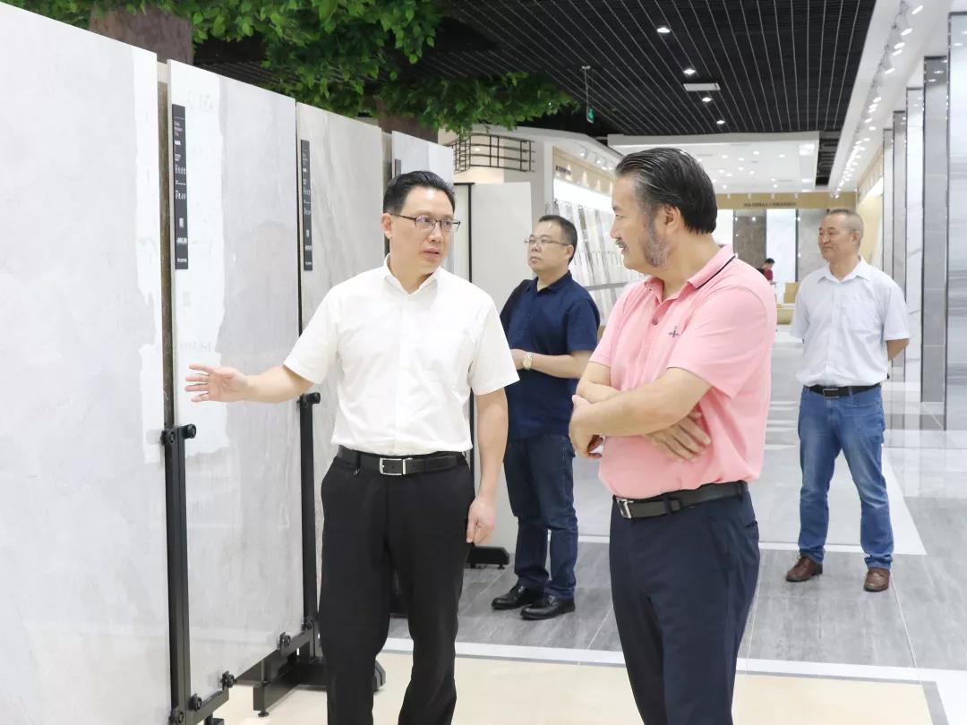 頭條丨衡陽政府考察團再度走進將軍企業(yè)，共商發(fā)展未來！
(圖11)