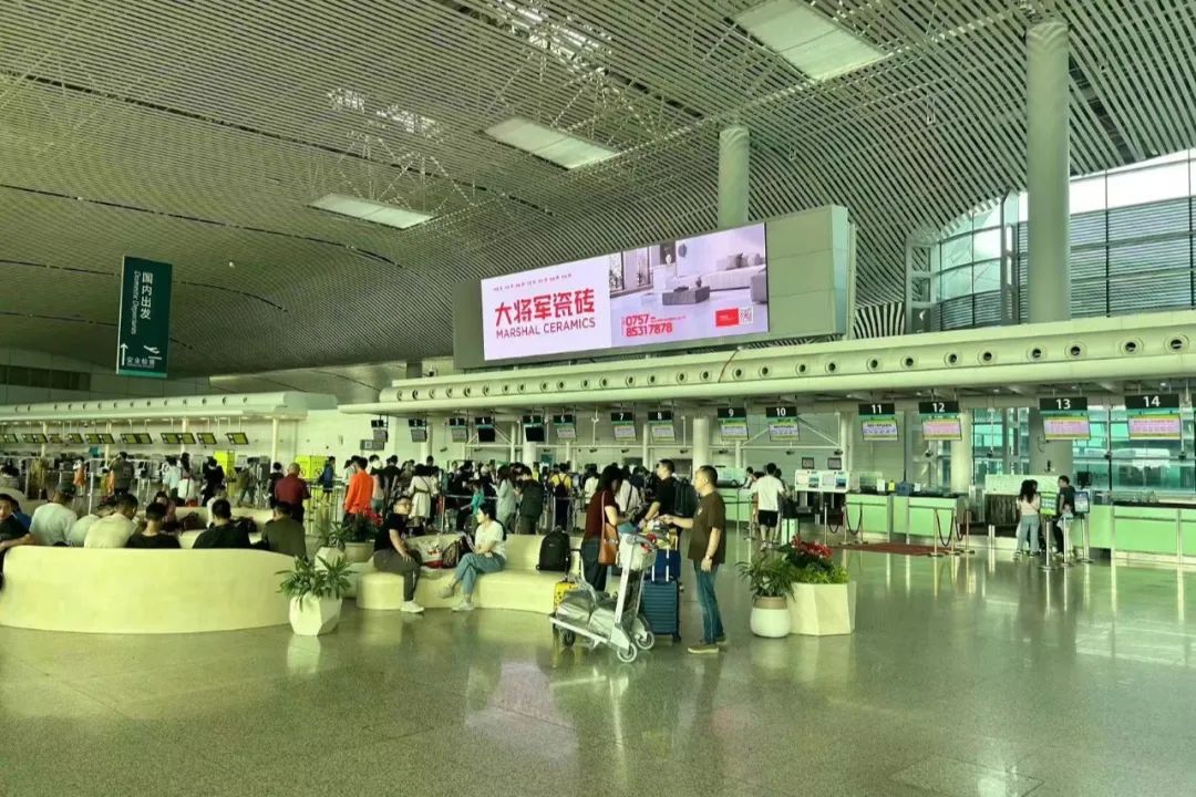 戰(zhàn)略牽引，直擊一線丨將軍陶瓷集團(tuán)柳朝陽董事長深入走訪終端市場(圖24)