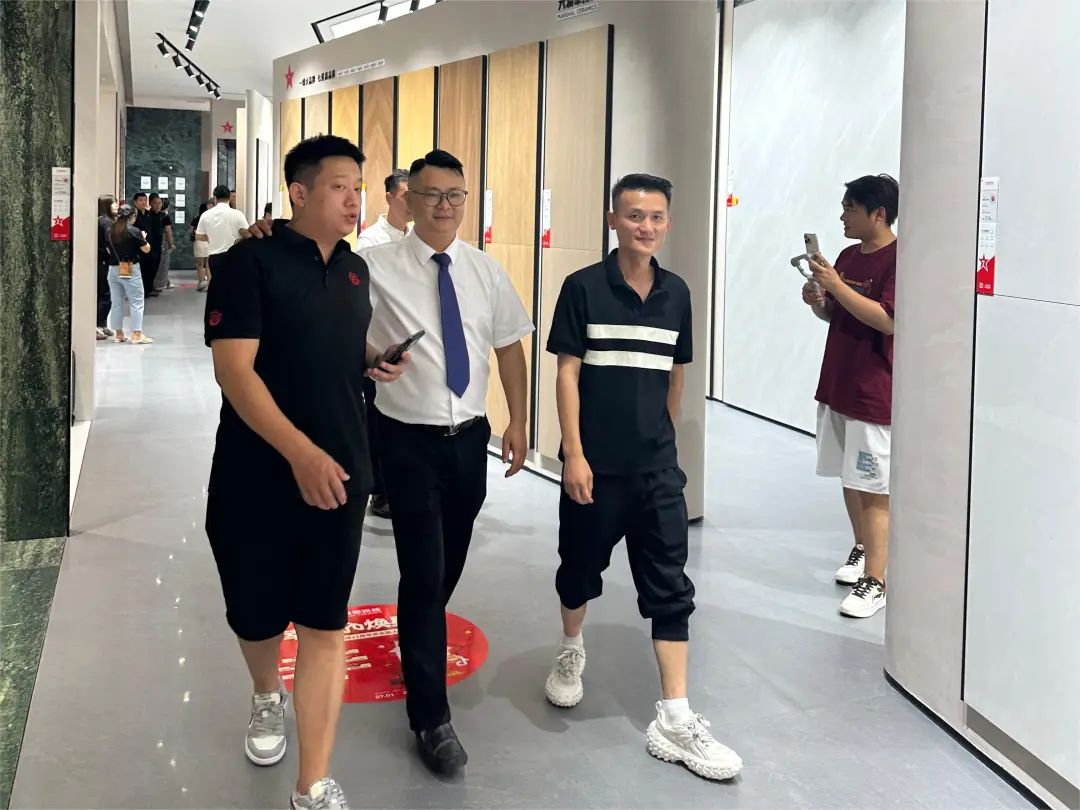 “將星閃耀 贏戰(zhàn)終端”成都站：攜手共創(chuàng)，智啟未來新篇章(圖17)